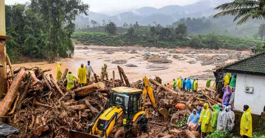 Crisis Time in Social Media Influence in Kerala